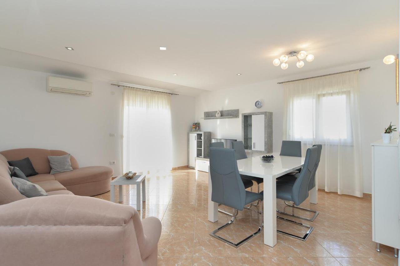 Apartment Patricia 1756 PUY Exterior foto